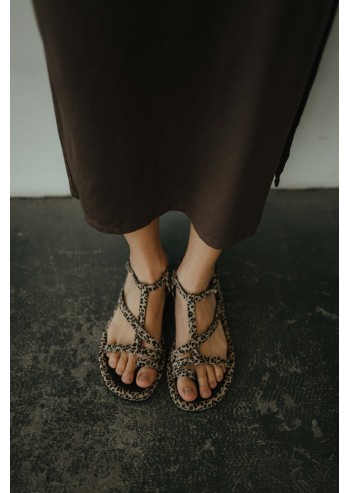 Leopard print T-strap sandals