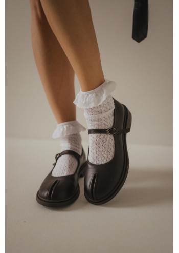 Mary Jane retro flats